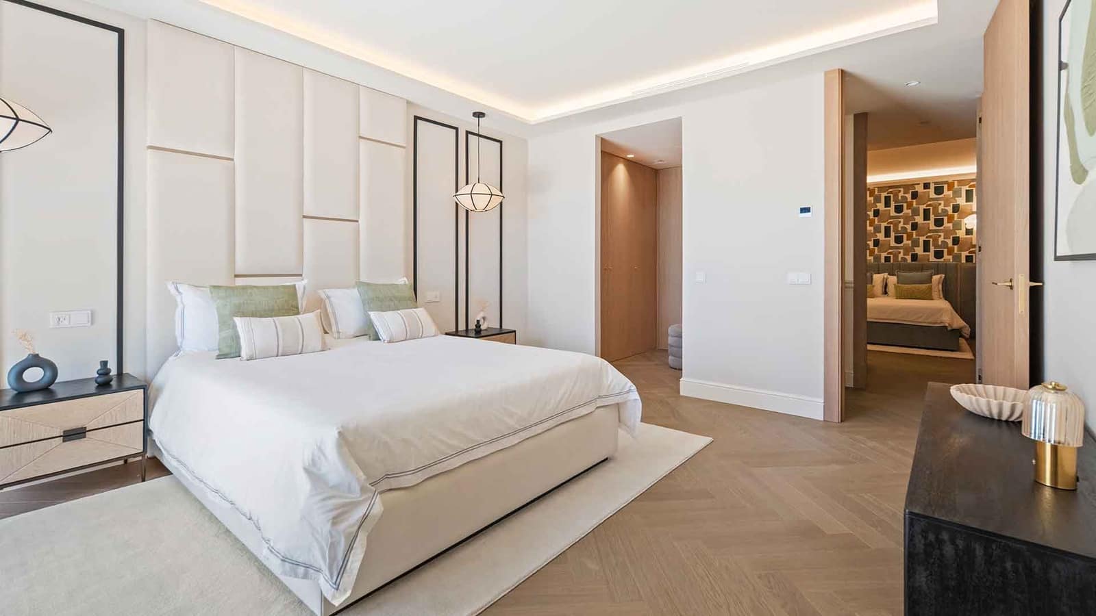 Ático de 5 habitaciones en Nueva Andalucia en venta con piscina - 6.900.000 € (Ref: 9965011)