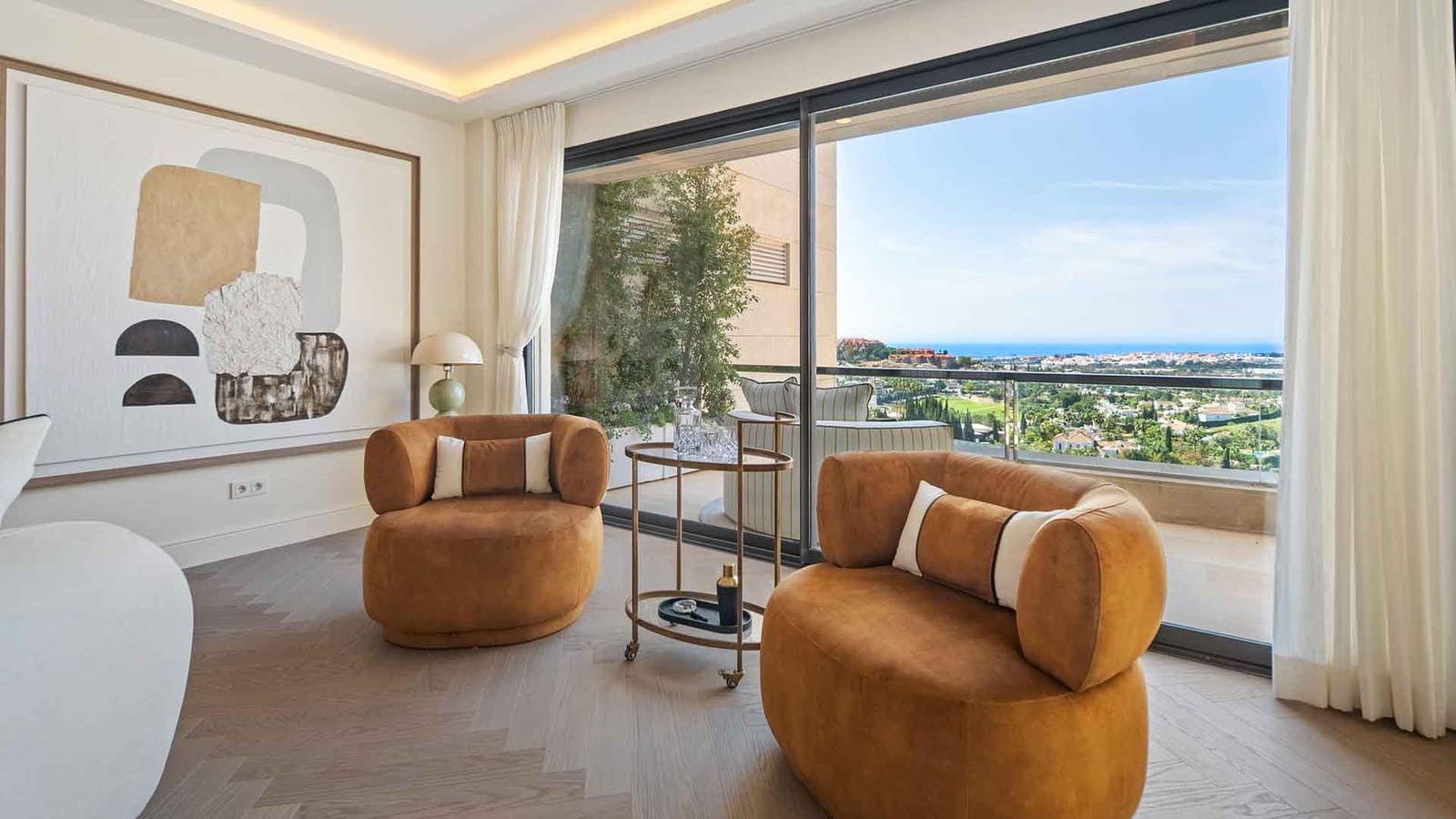 Ático de 5 habitaciones en Nueva Andalucia en venta con piscina - 6.900.000 € (Ref: 9965011)