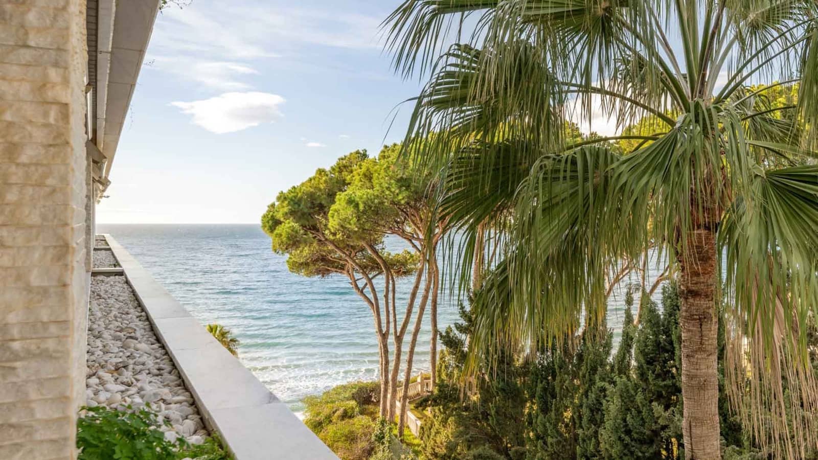 2 bedroom Apartment for sale in Golden Mile with pool - € 1,210,000 (Ref: 9966377)