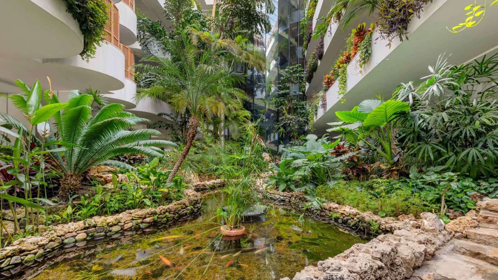 2 bedroom Apartment for sale in Golden Mile with pool - € 1,210,000 (Ref: 9966377)