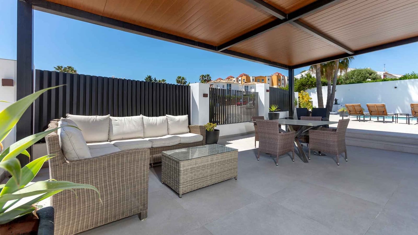 6 camera da letto Villa in vendita in Estepona con piscina - 2.390.000 € (Rif: 9966378)