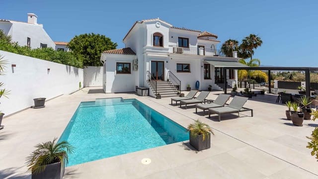 6 camera da letto Villa in vendita in Centro, Estepona con piscina - 2.390.000 € (Rif: 9966378)