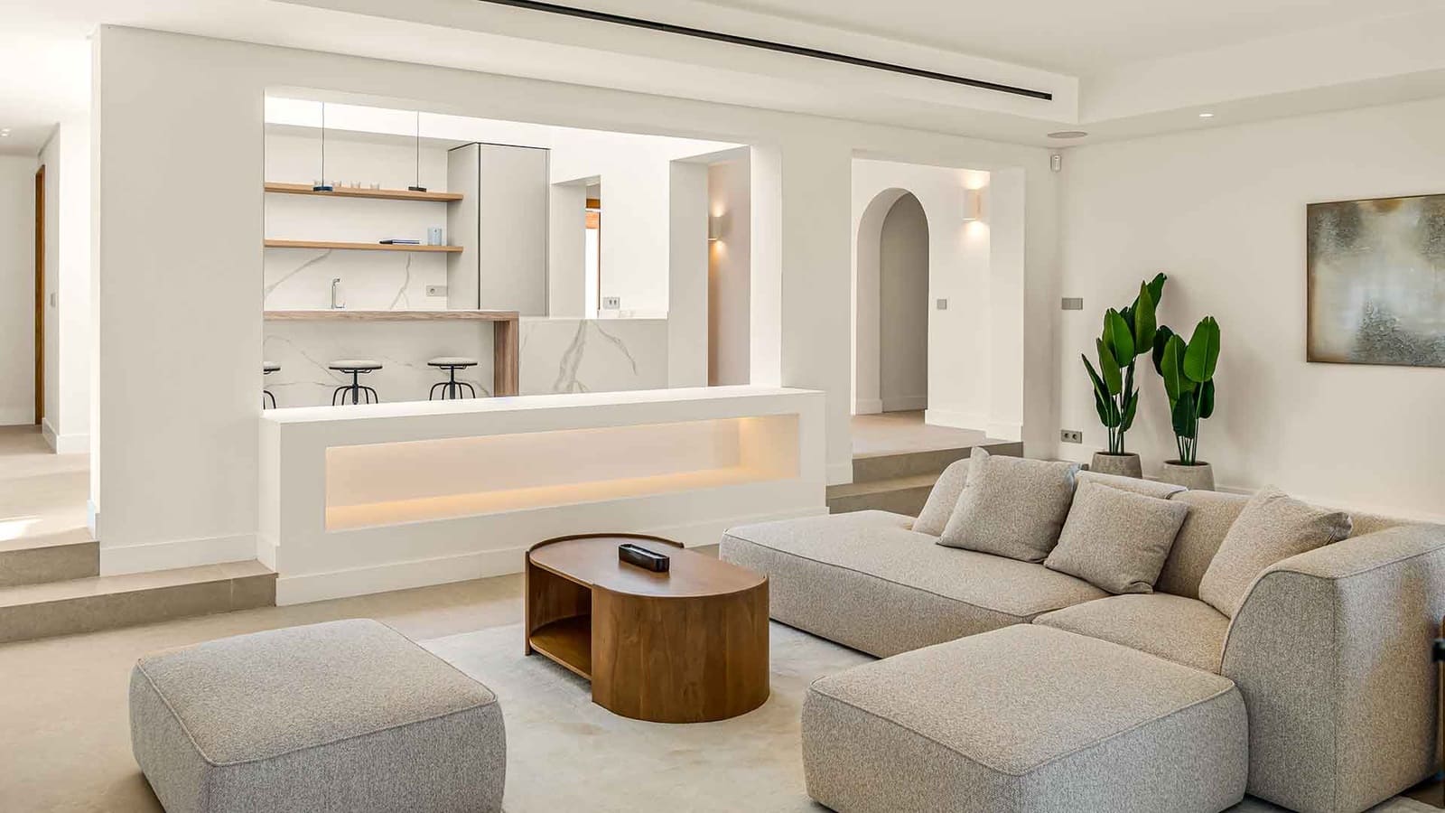 5 bedroom Villa for sale in Marbella with pool - € 3,895,000 (Ref: 9977032)