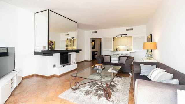 1 soverom Leilighet til salgs i Puerto Banus, Marbella - € 695 000 (Ref: 9978533)