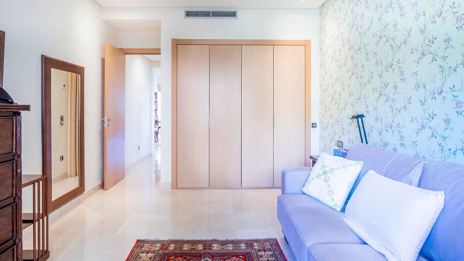 2 bedroom Apartment for sale in Golden Mile with pool - € 1,350,000 (Ref: 9986587)