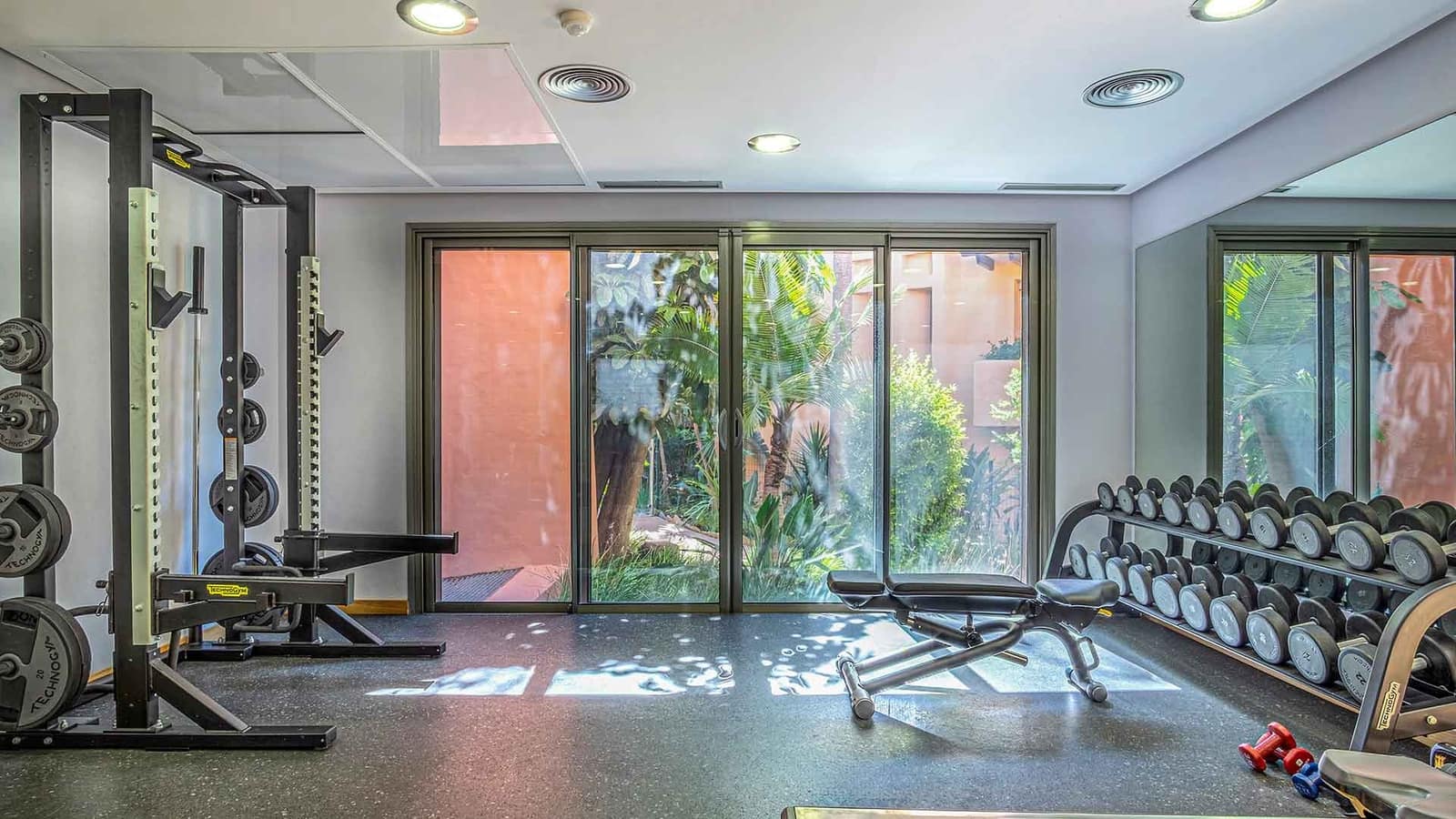 2 bedroom Apartment for sale in Golden Mile with pool - € 1,350,000 (Ref: 9986587)