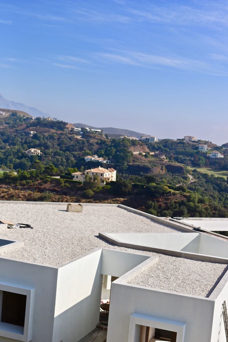 3 bedroom Apartment for sale in Benahavis - € 710,000 (Ref: 6172531)