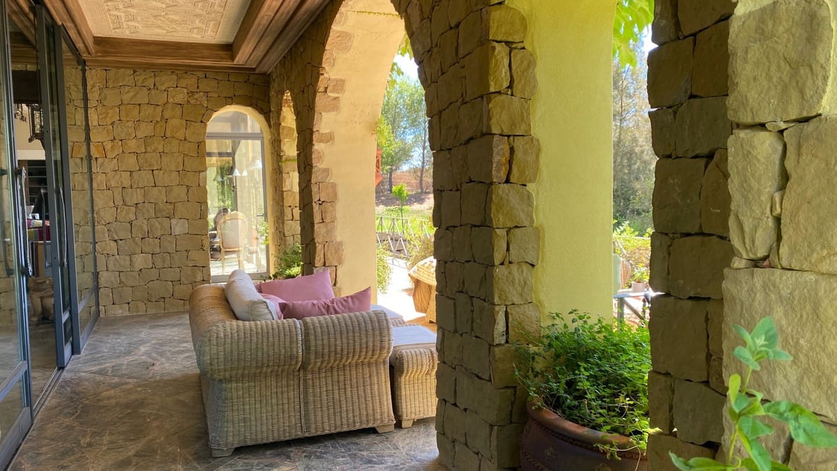 8 sypialnia Willa na sprzedaż w Benahavis - 4 495 000 € (Ref: 6293310)