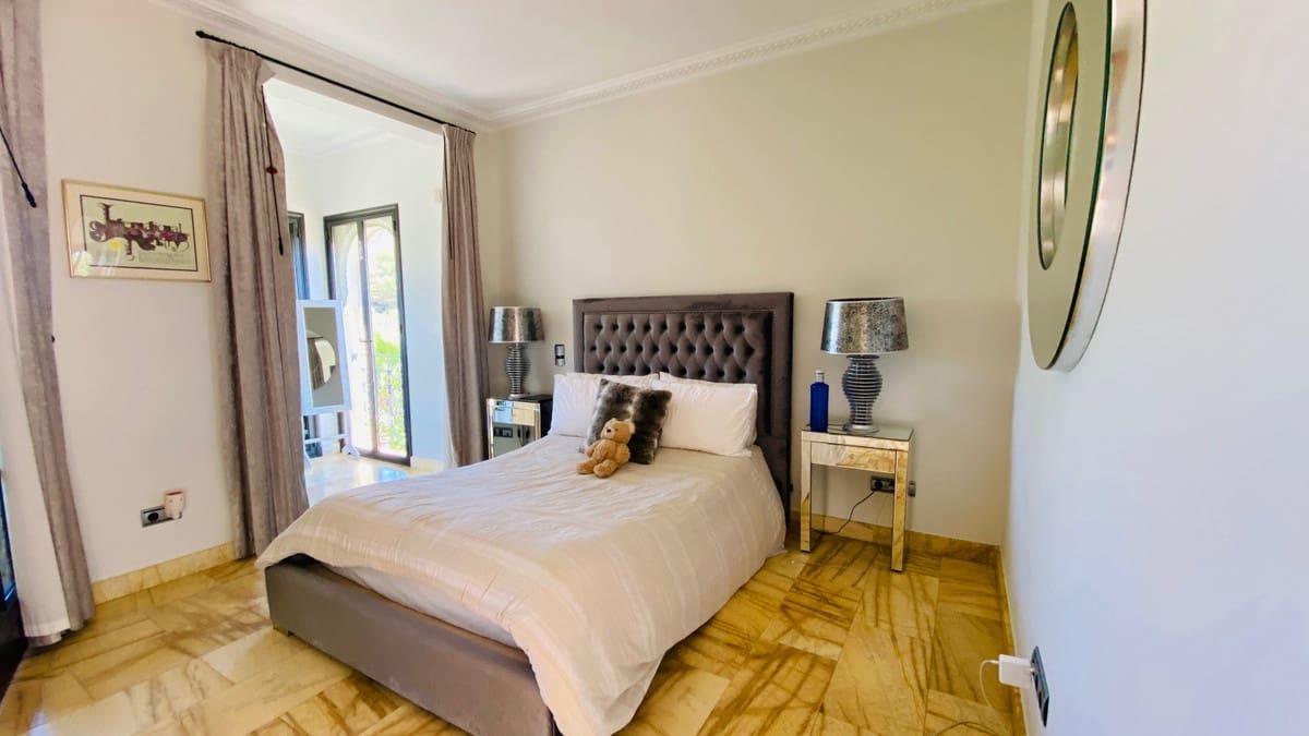 8 sypialnia Willa na sprzedaż w Benahavis - 4 495 000 € (Ref: 6293310)