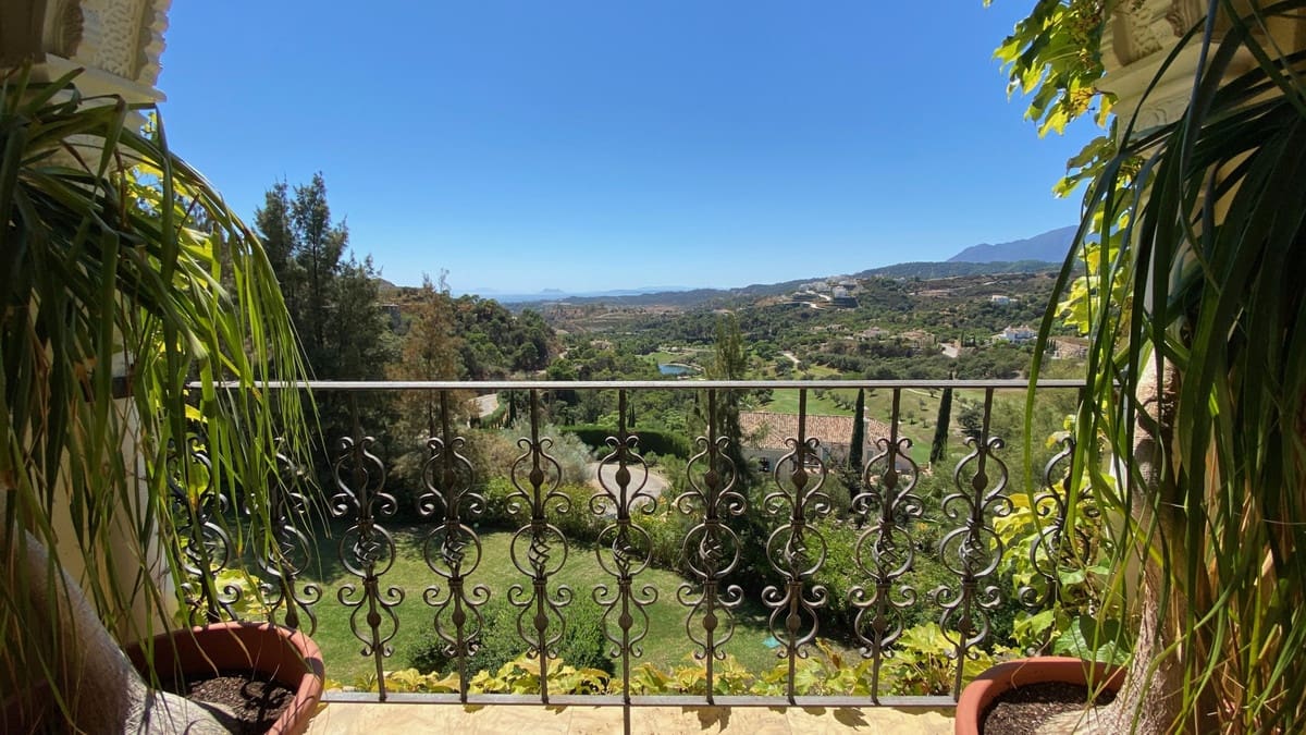 8 sypialnia Willa na sprzedaż w Benahavis - 4 495 000 € (Ref: 6293310)