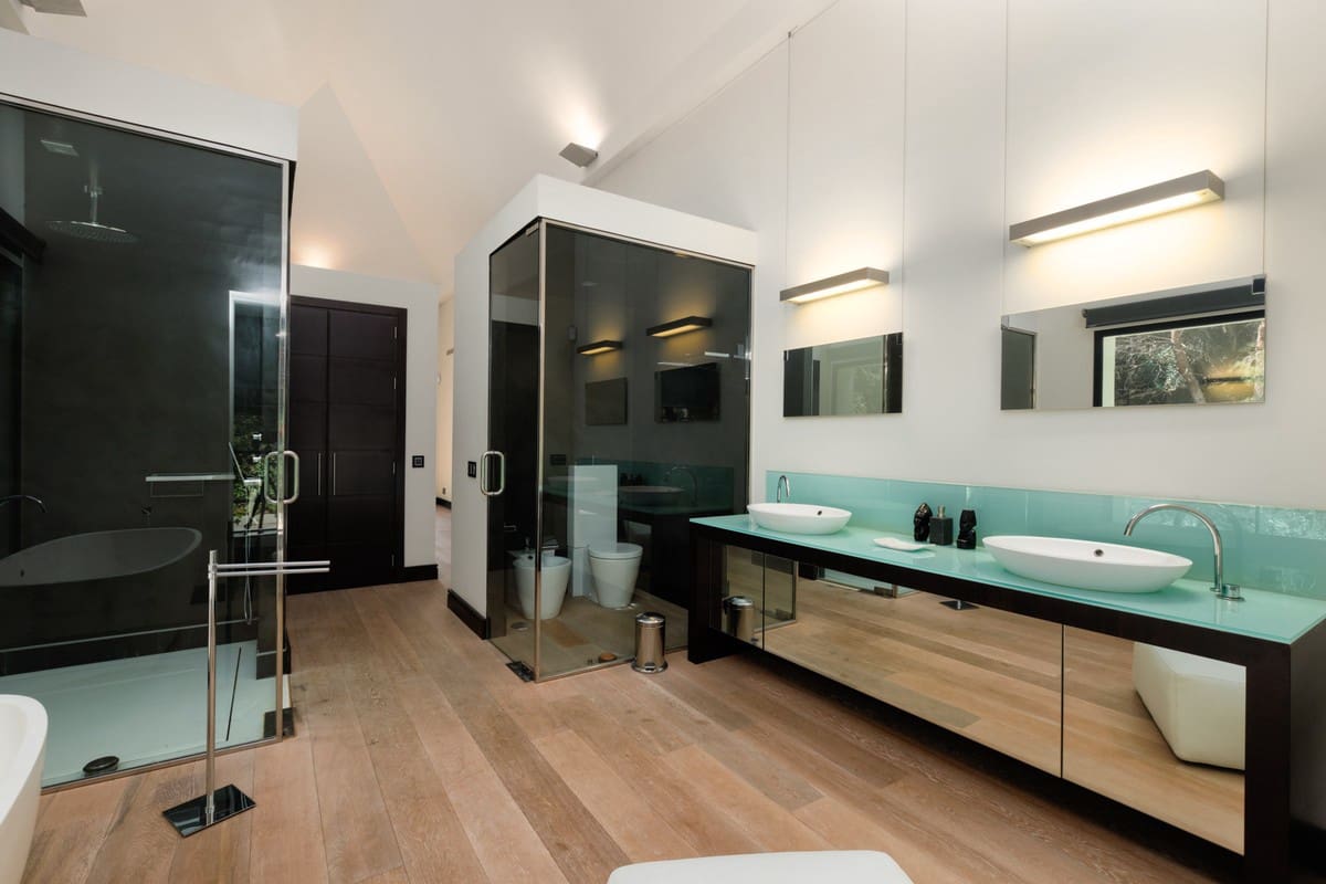 5 soverom Villa til salgs i Istan - € 3 495 000 (Ref: 6457823)