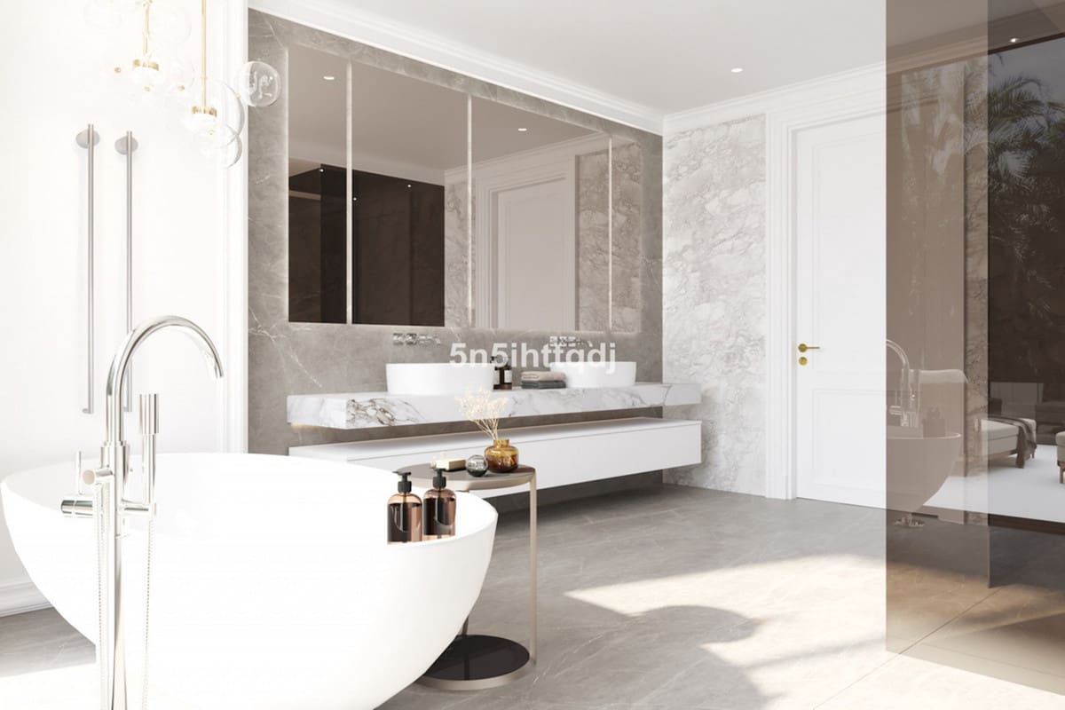 6 bedroom Villa for sale in Marbella - € 6,400,000 (Ref: 6780245)