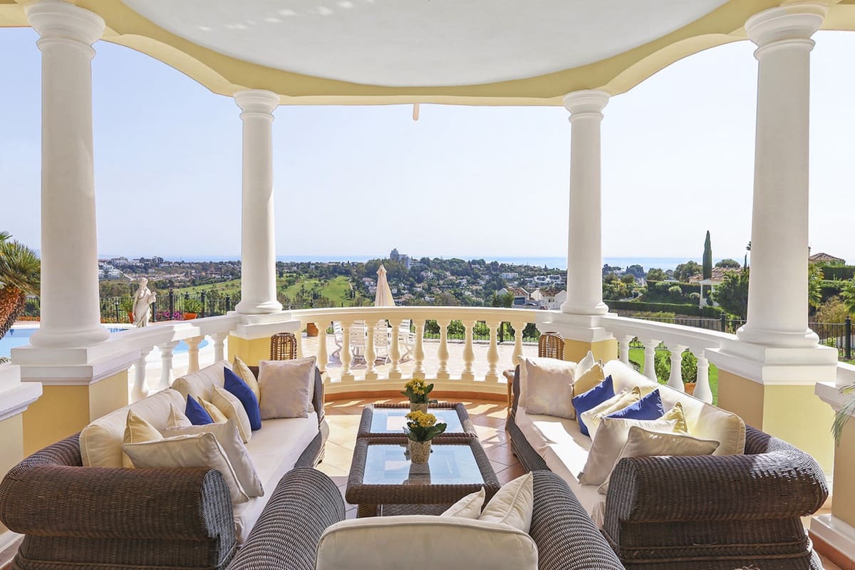 Chalet de 5 habitaciones en Benahavís en venta con piscina - 3.700.000 € (Ref: 6805538)