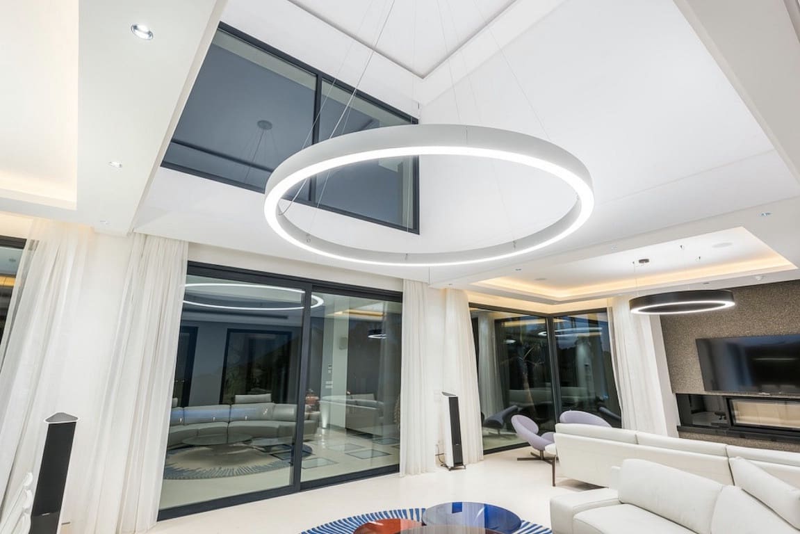 5 slaapkamer Villa voor vakantieverhuur in Los Flamingos met zwembad garage - € 25.000 (Ref: 7282393)