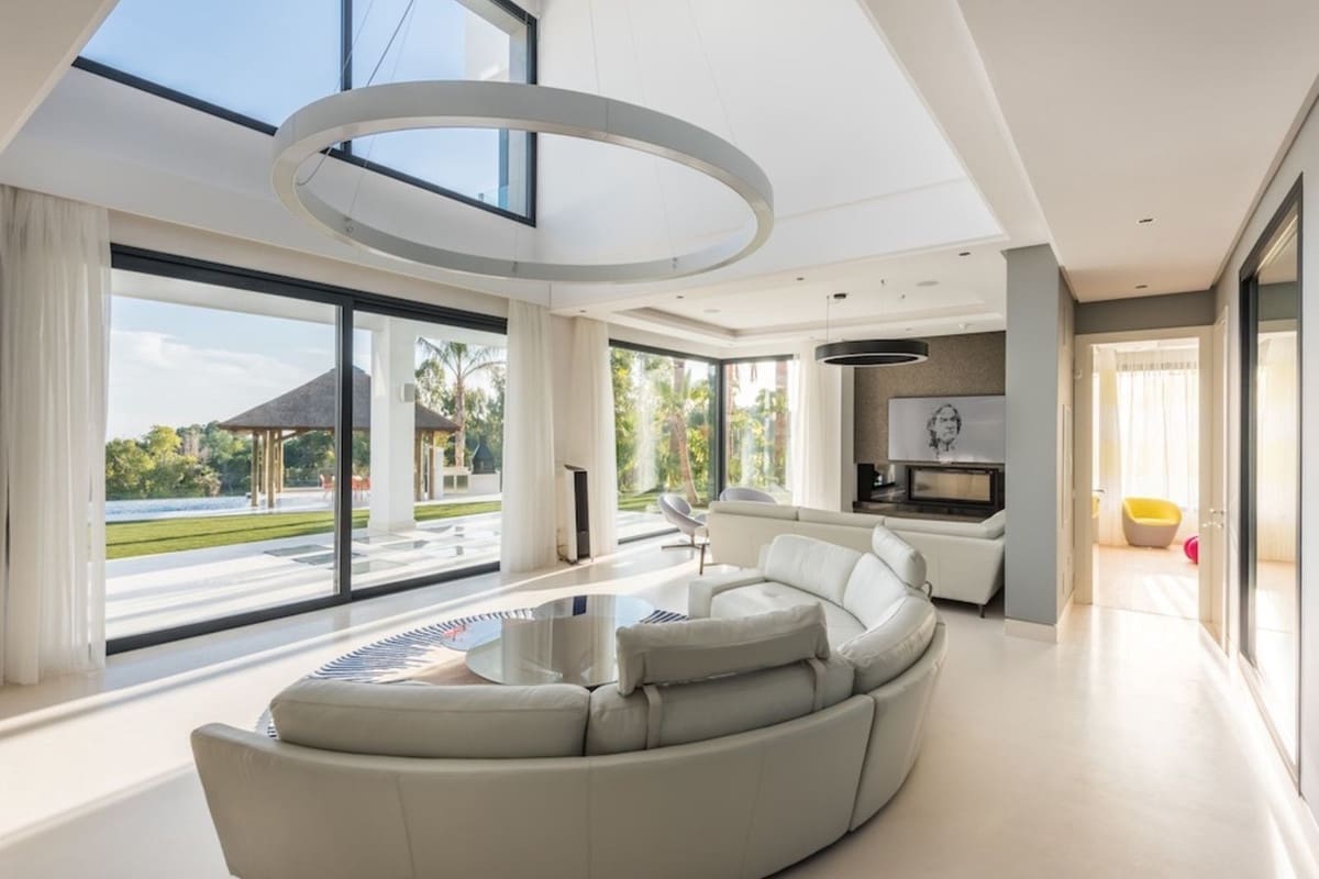 5 slaapkamer Villa voor vakantieverhuur in Los Flamingos met zwembad garage - € 25.000 (Ref: 7282393)