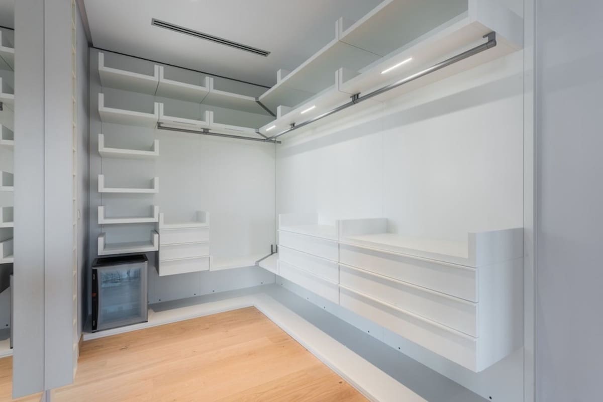 5 slaapkamer Villa voor vakantieverhuur in Los Flamingos met zwembad garage - € 25.000 (Ref: 7282393)