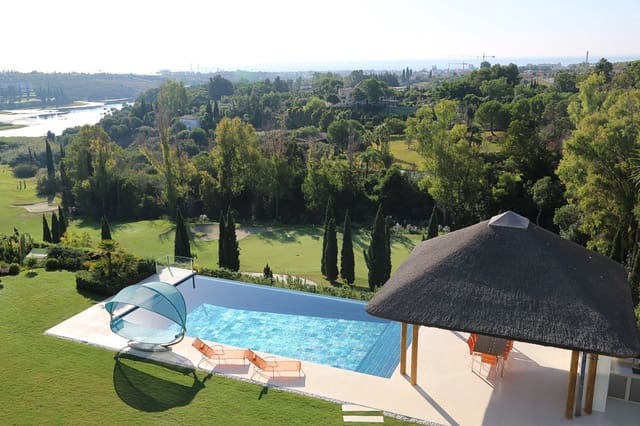 5 bedroom Villa for holiday rental in Los Flamingos, Benahavís with pool garage - € 25,000 (Ref: 7282393)