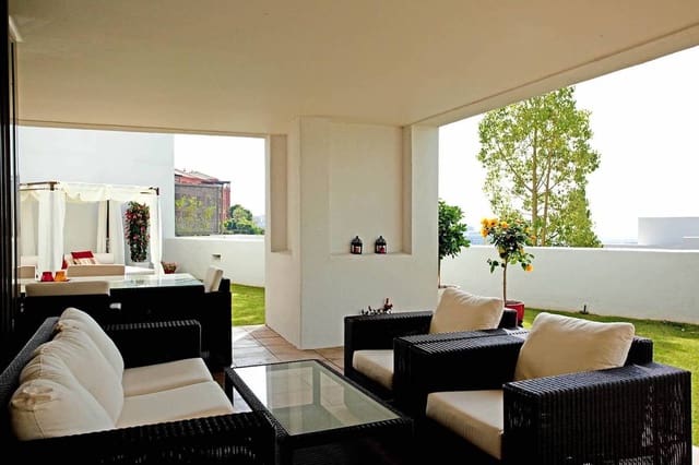 2 slaapkamer Appartement voor vakantieverhuur in Los Flamingos, Benahavís met zwembad garage - € 1.200 (Ref: 7410364)