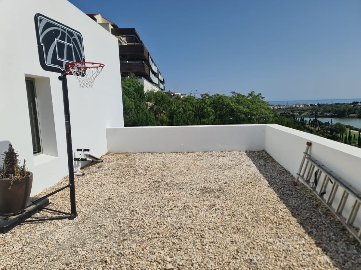 3 soveværelse Penthouse til salg i Los Flamingos med swimmingpool - € 1.075.000 (Ref: 7453662)