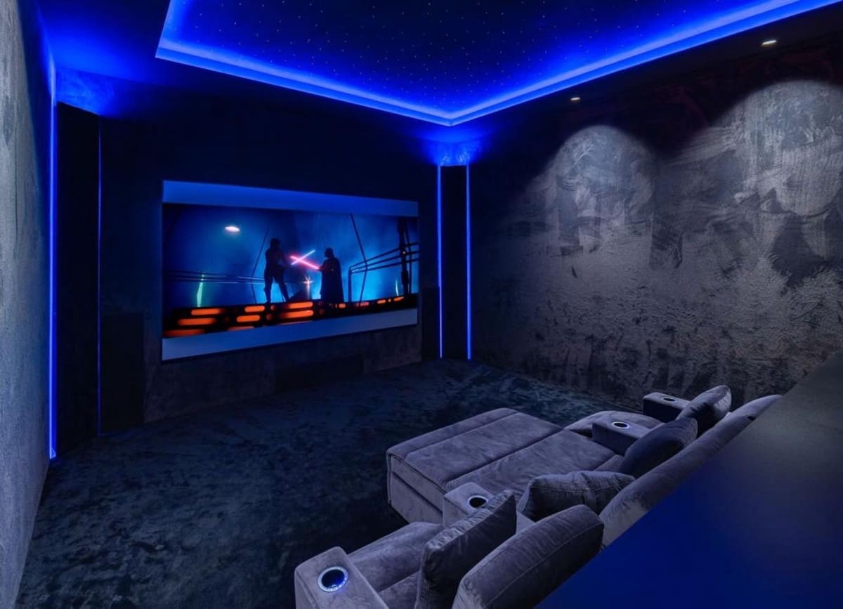 6 bedroom Villa for sale in Benahavis - € 8,900,000 (Ref: 7504621)