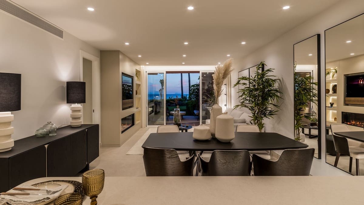 3 Zimmer Apartment zu verkaufen in Estepona mit Pool Garage - 1.765.000 € (Ref: 7834347)