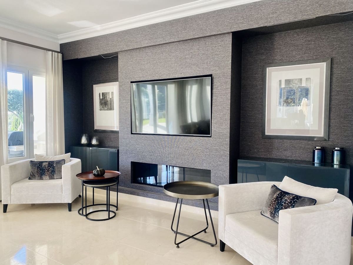 4 bedroom Villa for sale in Benahavis with pool garage - € 3,350,000 (Ref: 7971326)