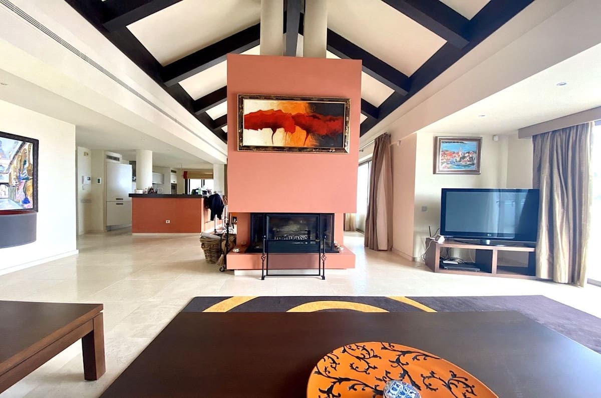 3 soveværelse Penthouse til salg i Los Flamingos med swimmingpool garage - € 1.480.000 (Ref: 8371656)