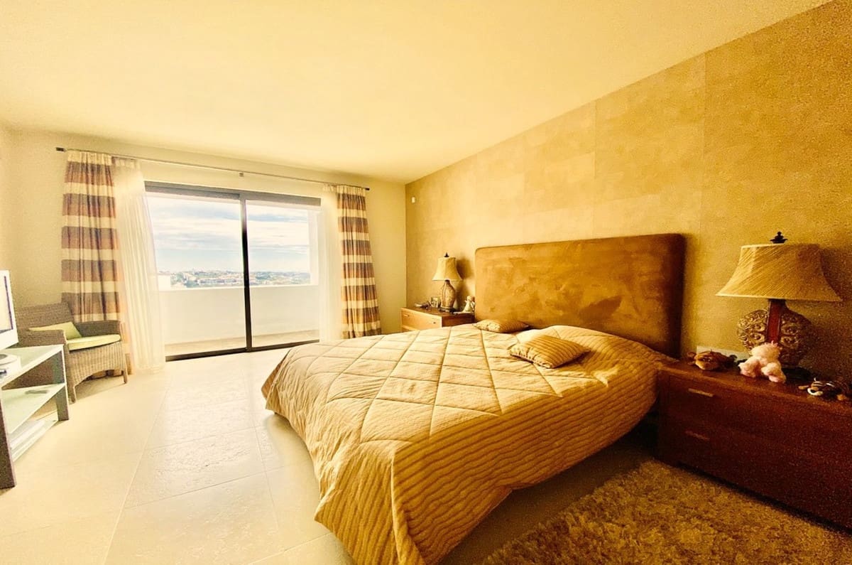 3 soveværelse Penthouse til salg i Los Flamingos med swimmingpool garage - € 1.480.000 (Ref: 8371656)