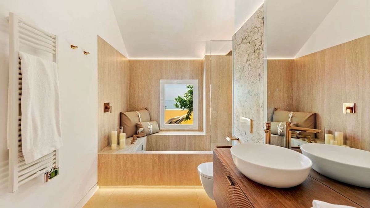 4 soveværelse Lejlighed til salg i Rio Real med swimmingpool garage - € 4.995.000 (Ref: 8374571)