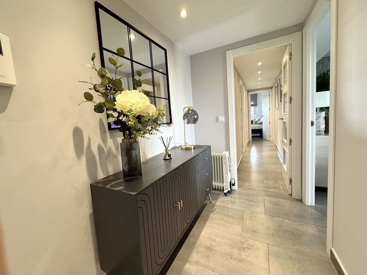 3 soveværelse Lejlighed til salg i New Golden Mile med swimmingpool garage - € 795.000 (Ref: 8768929)