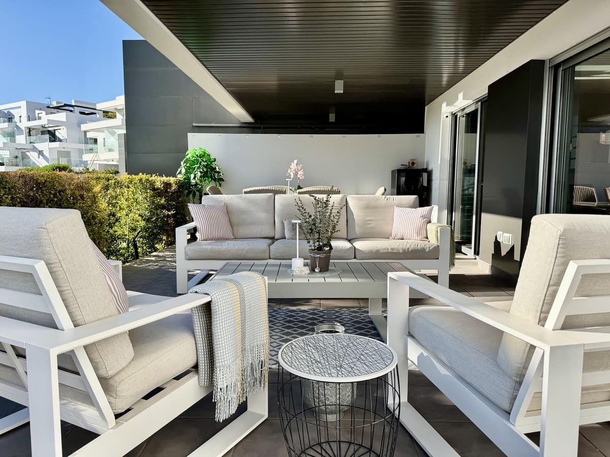 3 soveværelse Lejlighed til salg i New Golden Mile med swimmingpool garage - € 795.000 (Ref: 8768929)