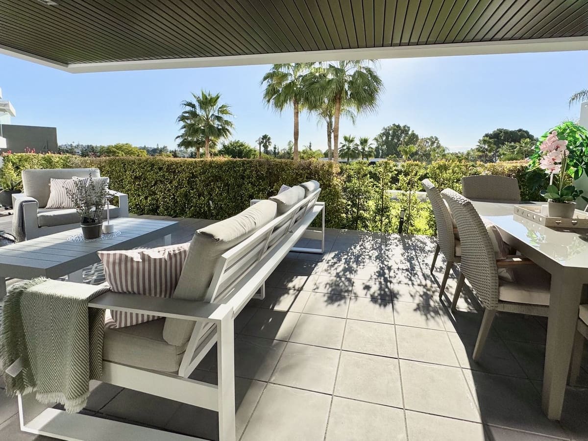 3 soveværelse Lejlighed til salg i New Golden Mile med swimmingpool garage - € 795.000 (Ref: 8768929)