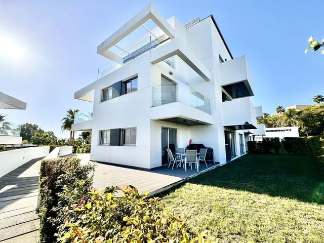 3 soverom Leilighet til salgs i Nueva Atalaya, Estepona med svømmebasseng garasje - € 795 000 (Ref: 8768929)