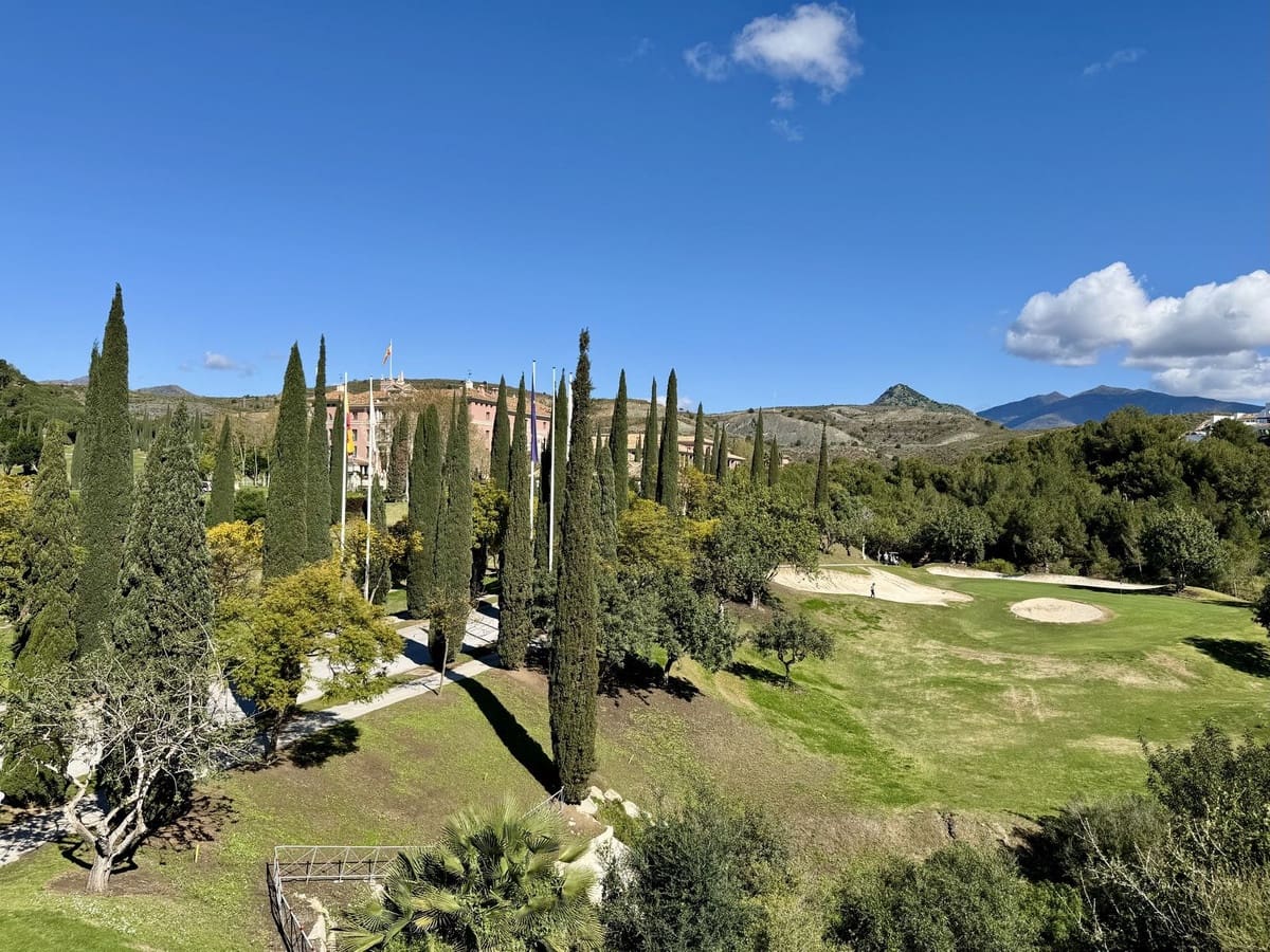 3 soverom Penthouse til salgs i Los Flamingos med svømmebasseng garasje - € 1 150 000 (Ref: 8877454)