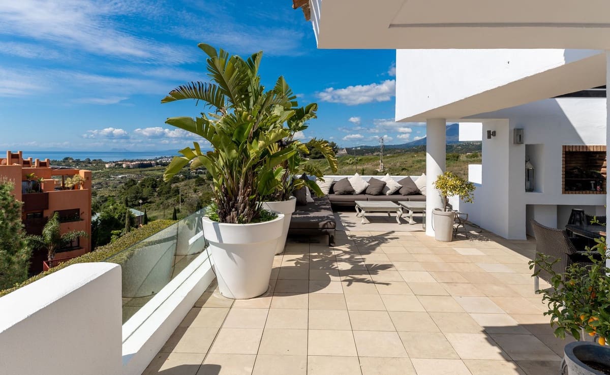 3 soveværelse Penthouse til salg i Los Flamingos med swimmingpool garage - € 1.600.000 (Ref: 8953895)