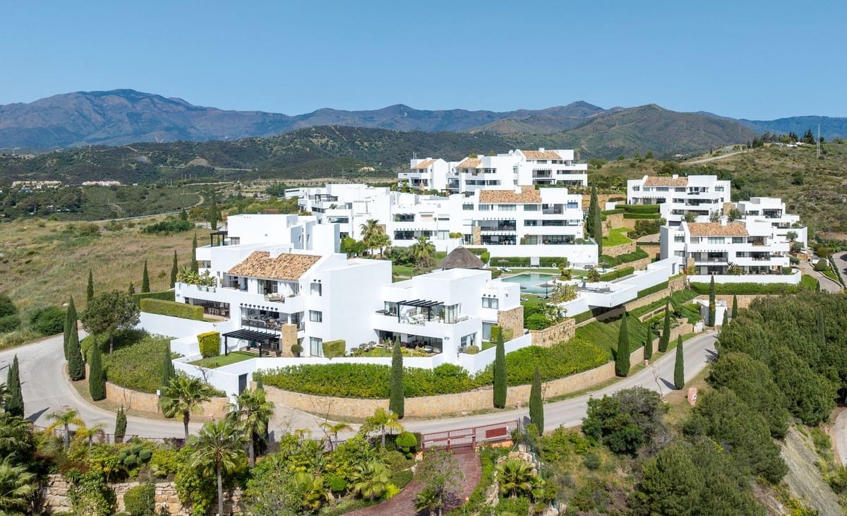 3 soveværelse Penthouse til salg i Los Flamingos med swimmingpool garage - € 1.600.000 (Ref: 8953895)