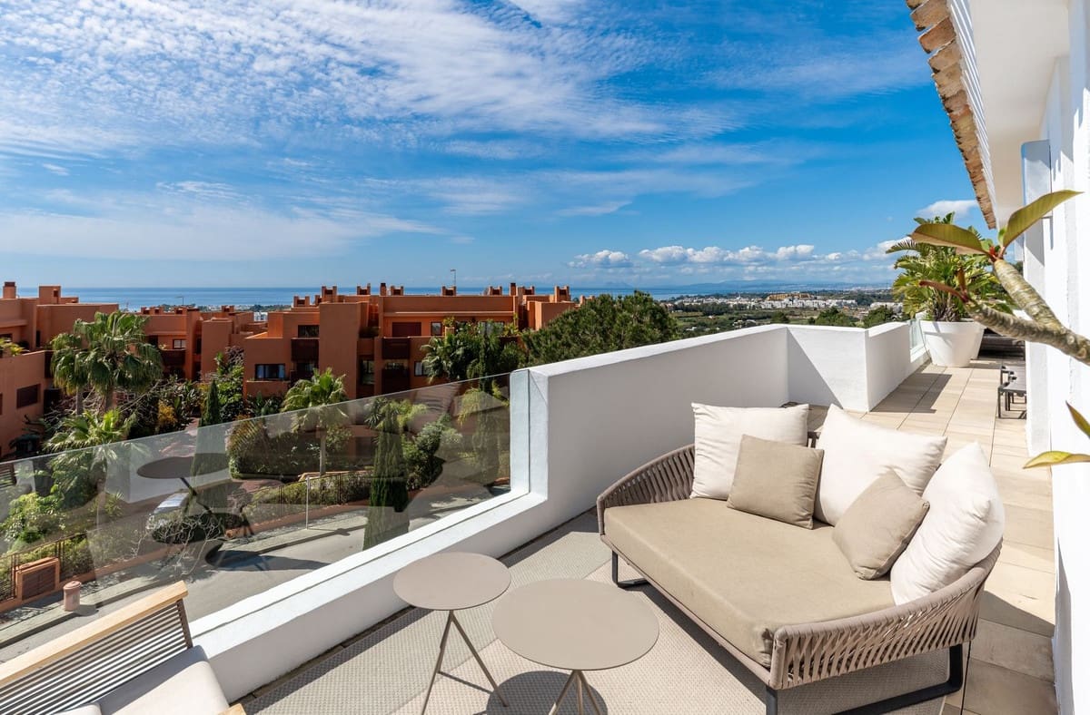 3 soveværelse Penthouse til salg i Los Flamingos med swimmingpool garage - € 1.600.000 (Ref: 8953895)