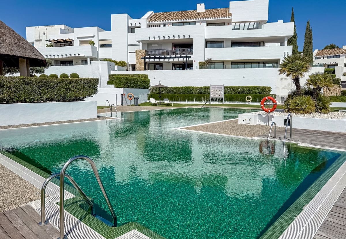 3 soveværelse Penthouse til salg i Los Flamingos med swimmingpool garage - € 1.600.000 (Ref: 8953895)