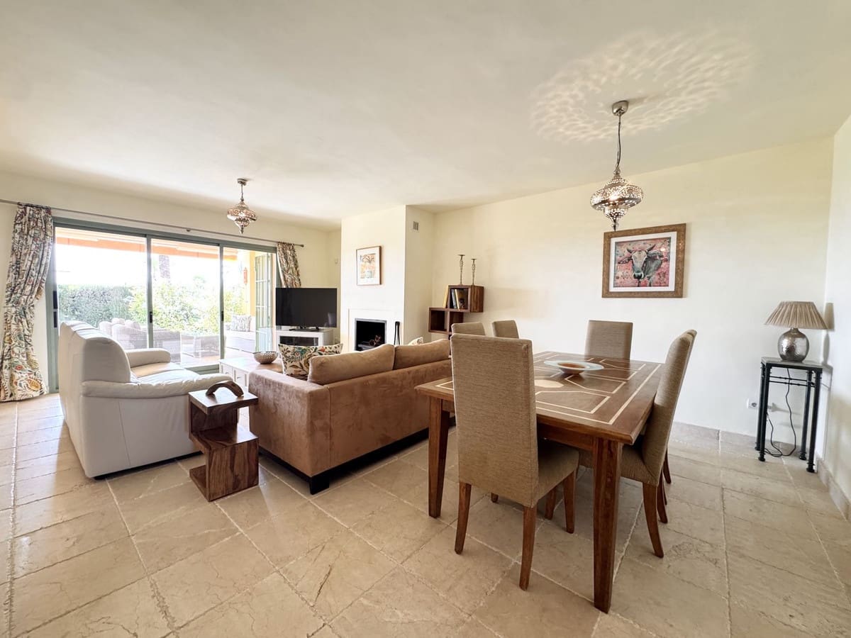 3 bedroom Apartment for sale in Los Flamingos with pool garage - € 695,000 (Ref: 9163002)