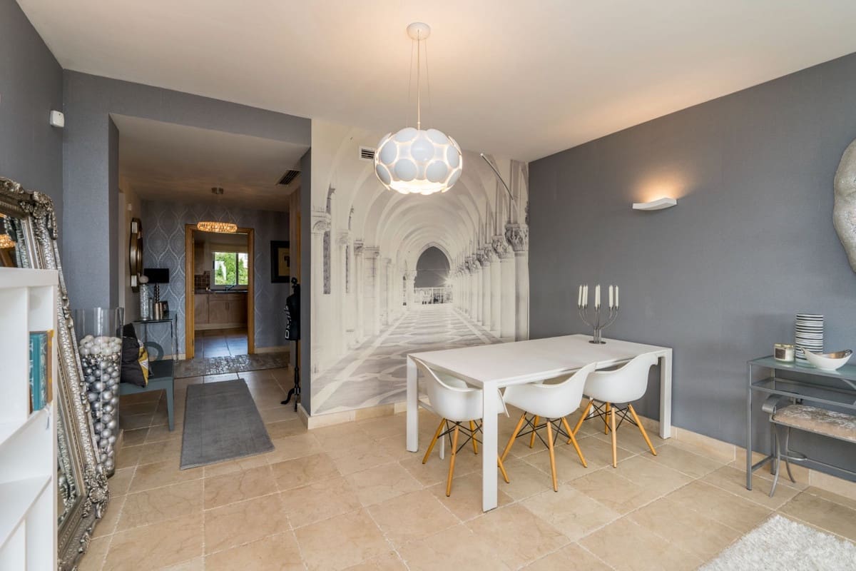 2 soveværelse Lejlighed til leje i Los Flamingos - € 2.300 (Ref: 9215730)