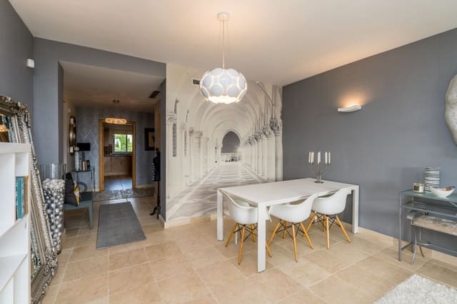 2 bedroom Apartment for rent in Los Flamingos, Benahavís - € 2,300 (Ref: 9215730)