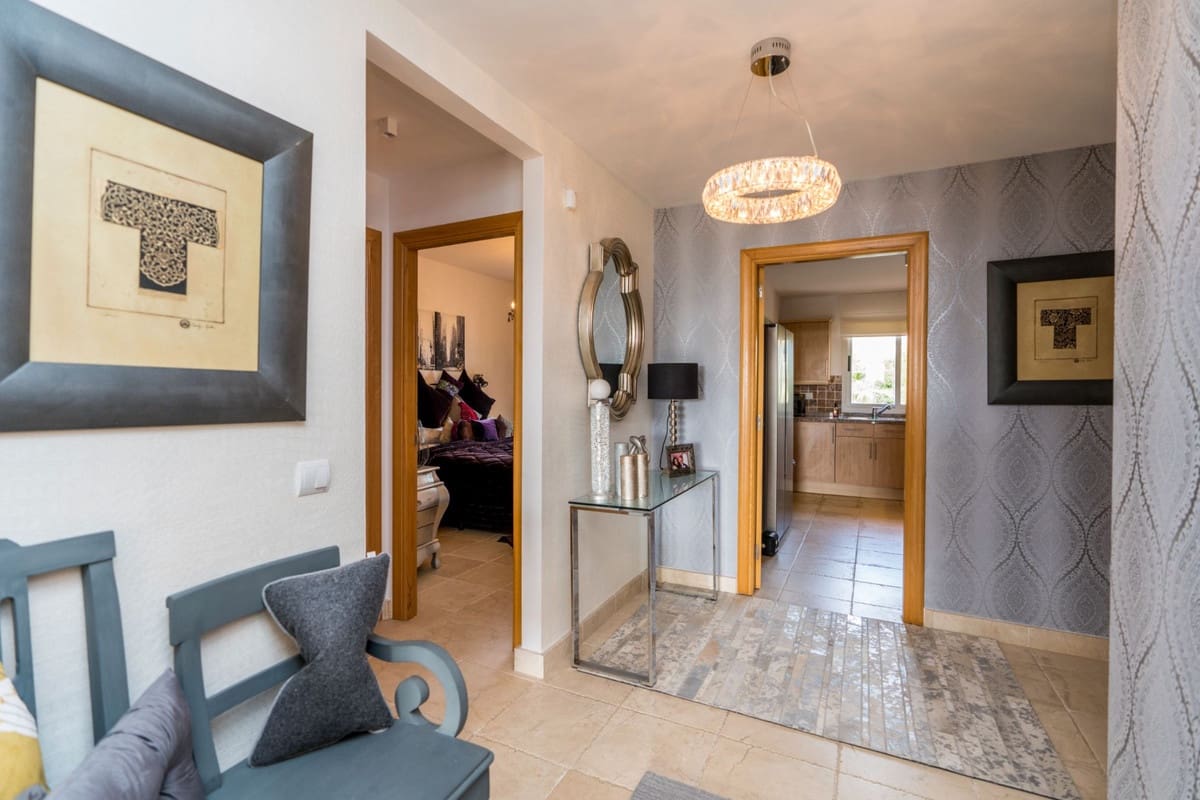 2 soveværelse Lejlighed til leje i Los Flamingos - € 2.300 (Ref: 9215730)