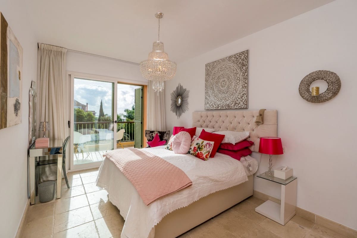 2 soveværelse Lejlighed til leje i Los Flamingos - € 2.300 (Ref: 9215730)