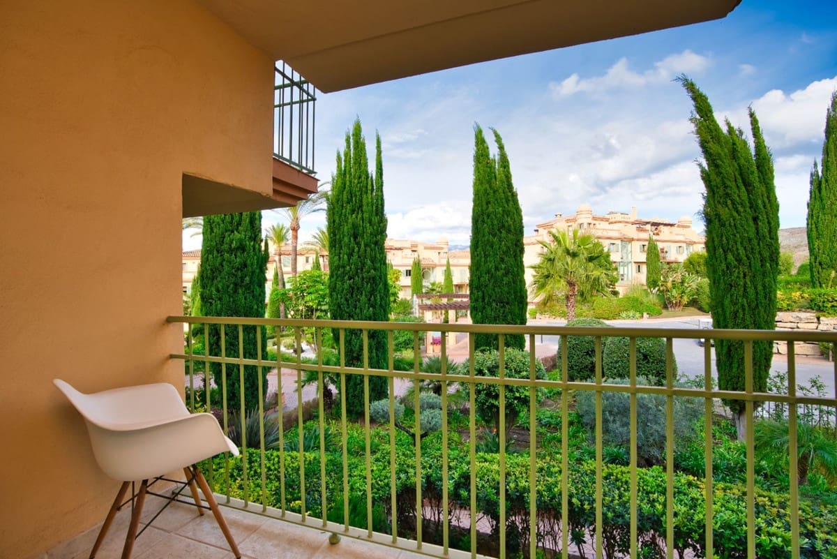 2 soveværelse Lejlighed til leje i Los Flamingos - € 2.300 (Ref: 9215730)