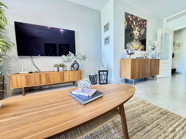 2 sypialnia Apartament na sprzedaż w Los Flamingos, Benahavís z basenem garażem - 550 000 € (Ref: 9345576)