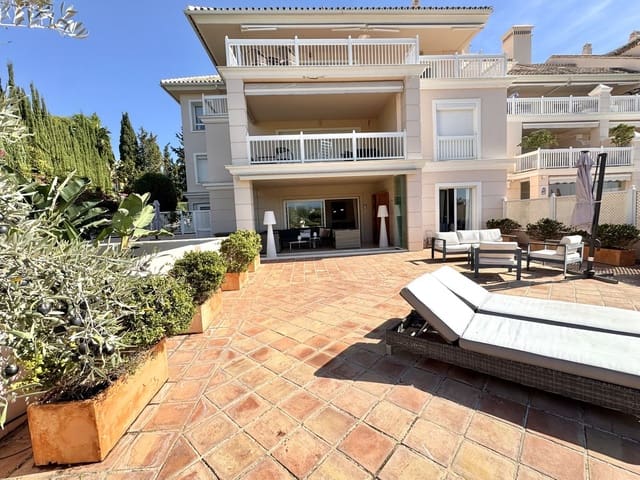 3 soveværelse Lejlighed til salg i Los Flamingos, Benahavís med swimmingpool garage - € 1.050.000 (Ref: 9360286)