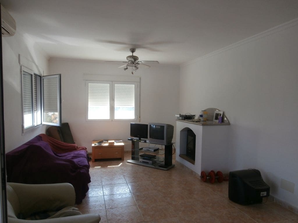 6 bedroom Villa for sale in Mojacar with pool - € 649,000 (Ref: 3908944)