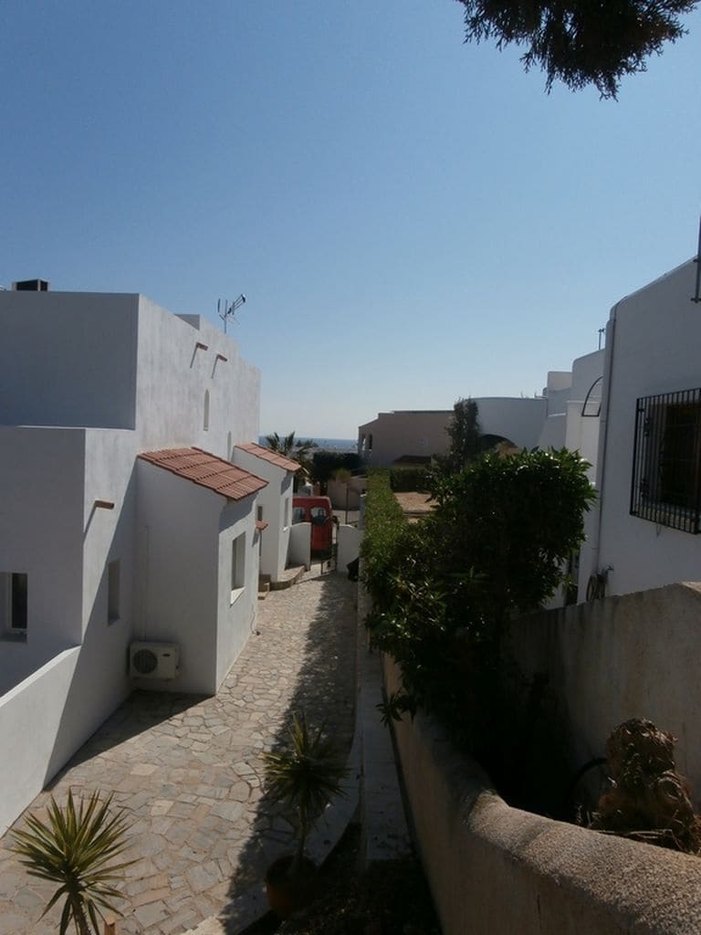 6 bedroom Villa for sale in Mojacar with pool - € 649,000 (Ref: 3908944)