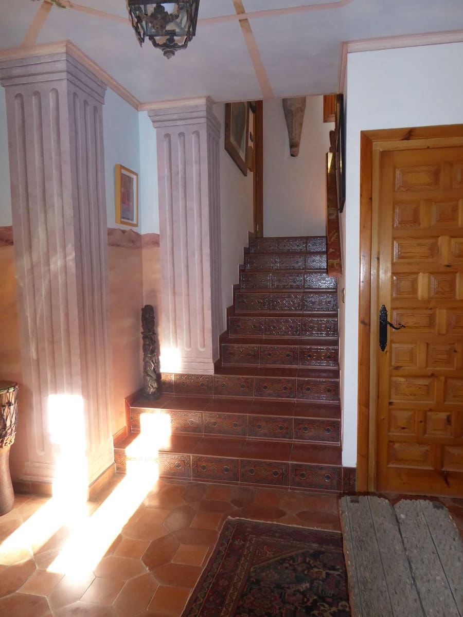 4 bedroom Villa for sale in Mojacar with pool garage - € 985,000 (Ref: 8022532)