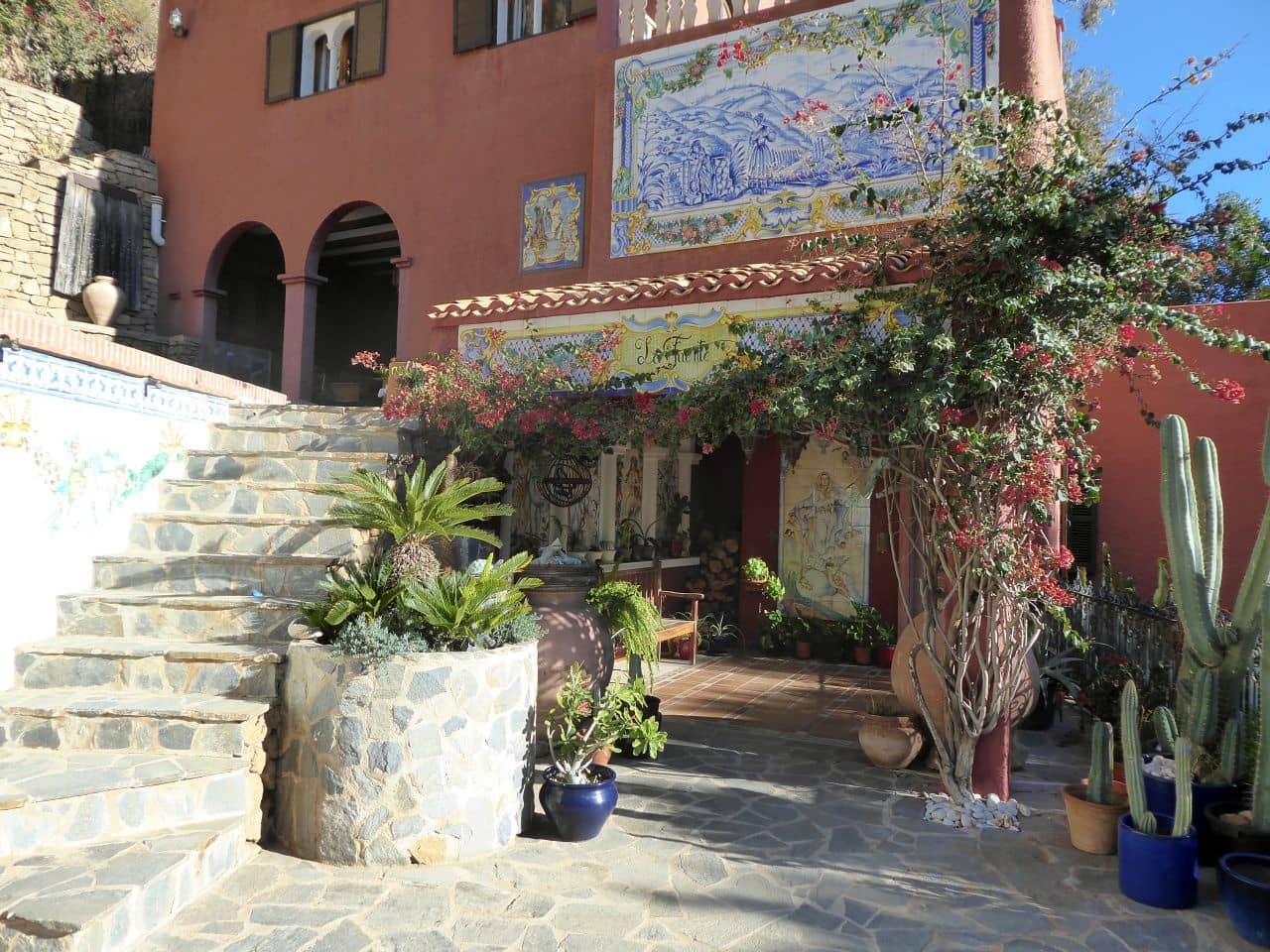 4 bedroom Villa for sale in Mojacar with pool garage - € 985,000 (Ref: 8022532)